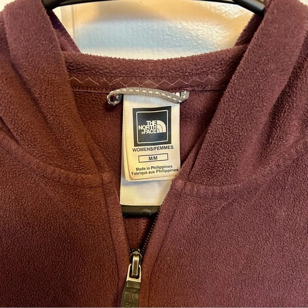 The North Face Women's jacket with hoodie. - Picture 3 of 4